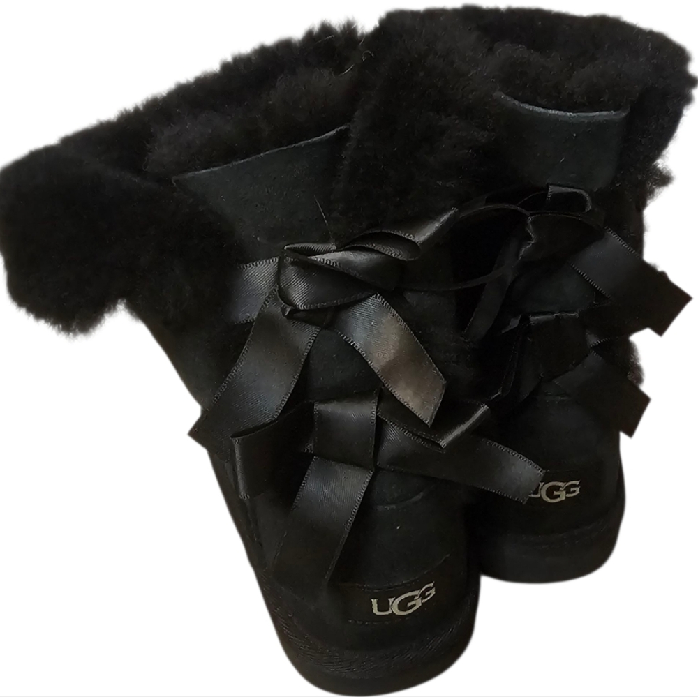 UGG Black Winter Boots with Satin Bow, Girls Size 2